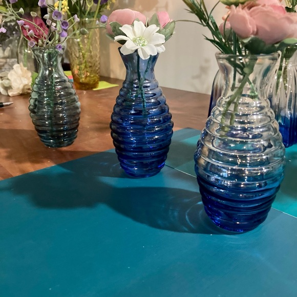 Elemental Sea Glass Mini Vases (Set of 3) - Picture 8 of 9